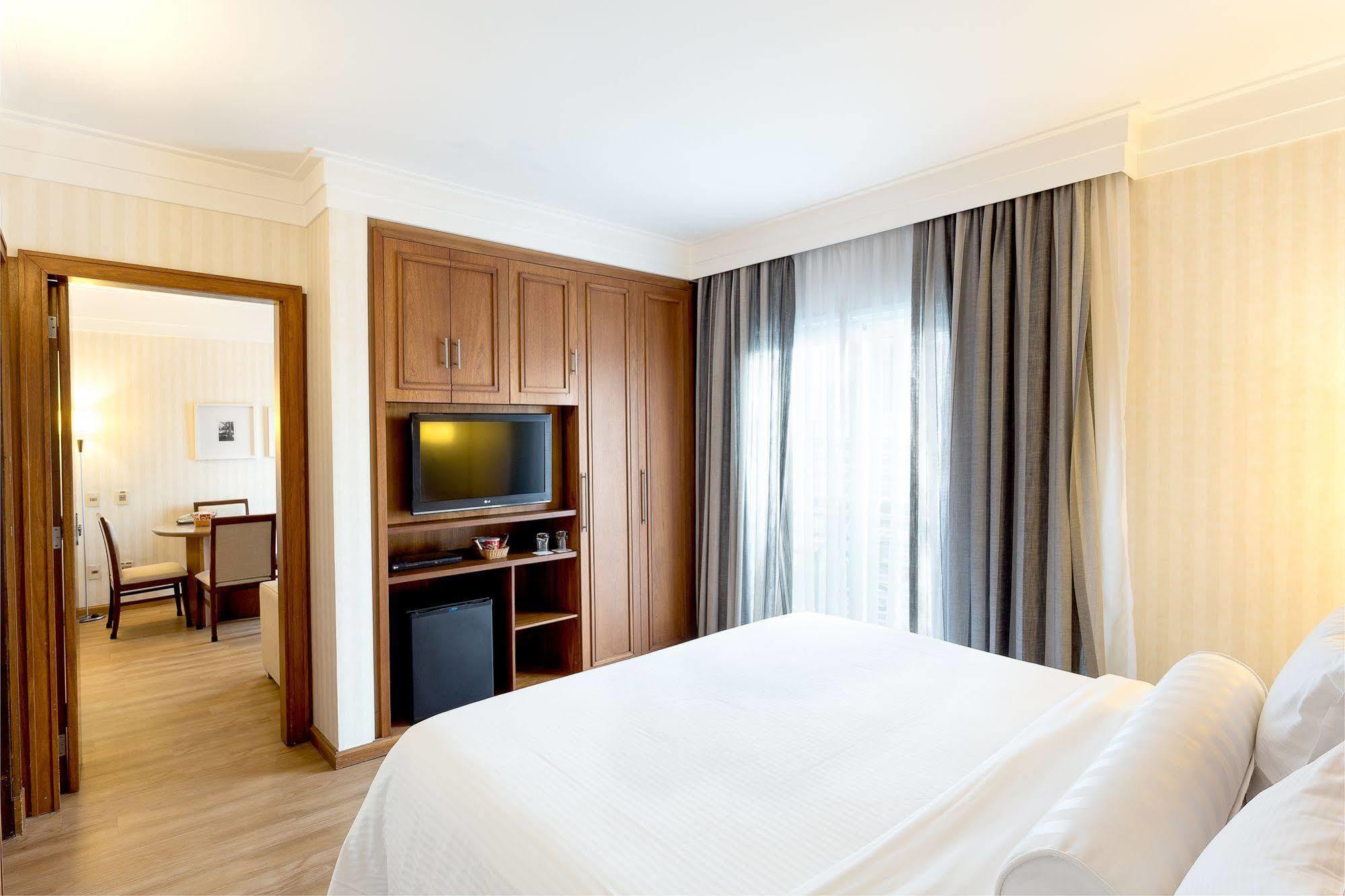 Hotel Cassino Tower Campinas Cambui By Nacional Inn Exterior photo